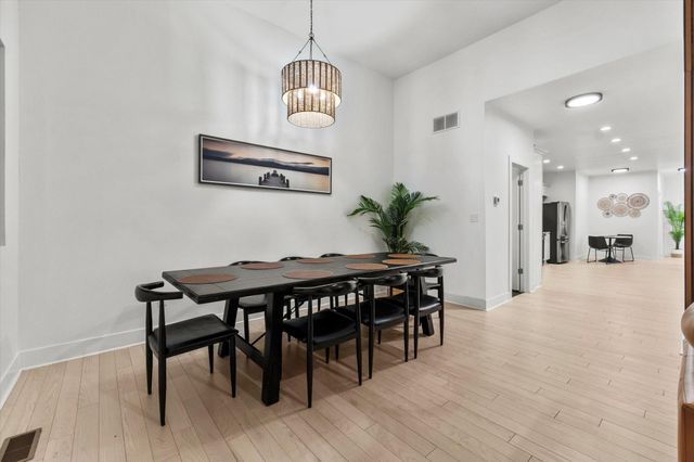 1463 Indianapolis Boulevard, Whiting, IN 46394