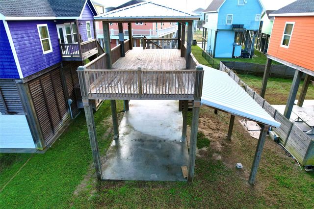 1832 Croaker, Crystal Beach, TX 77650