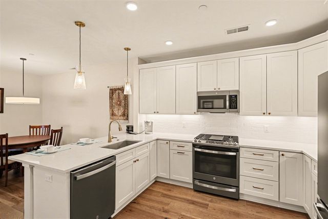 624 Boardwalk Lane, Dexter, MI 48130