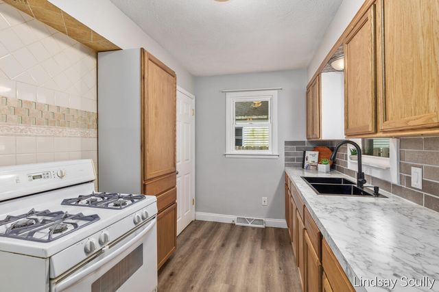 4914 Haughey Avenue, Wyoming, MI 49548