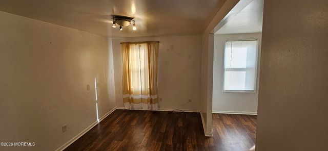 400 W Green Street, Millville, NJ 08332