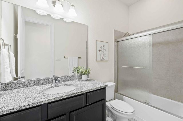 2601 Hudson LN, Leander, TX 78641