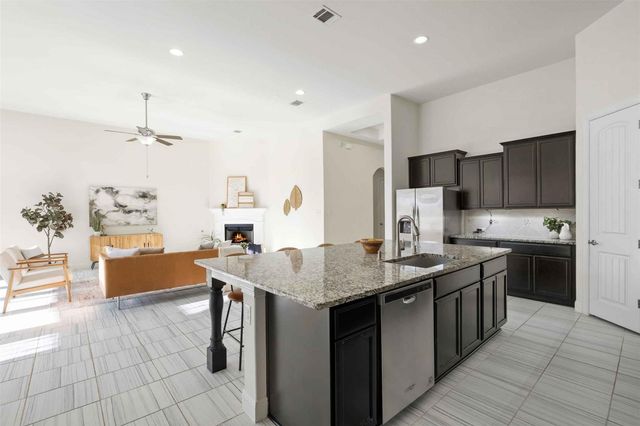 2601 Hudson LN, Leander, TX 78641