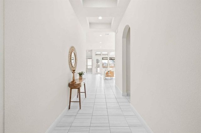 2601 Hudson LN, Leander, TX 78641