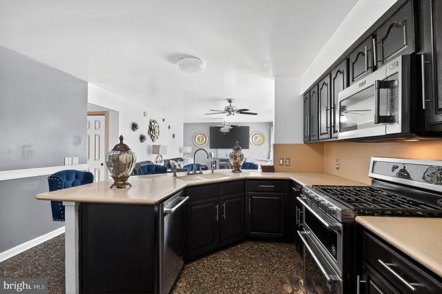 1608 MARMORA AVE, Atlantic City, NJ 08401