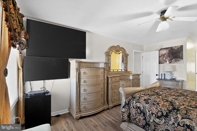 1608 MARMORA AVE, Atlantic City, NJ 08401