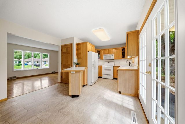 7521 12th Avenue S, Richfield, MN 55423