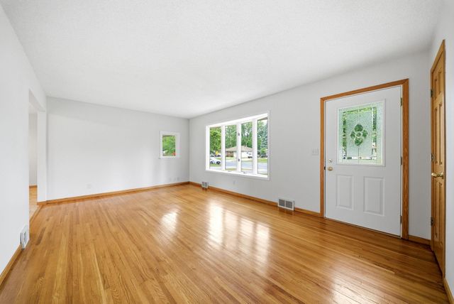 7521 12th Avenue S, Richfield, MN 55423