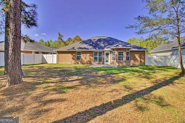 1271 Peacock Trail, Hinesville, GA 31313