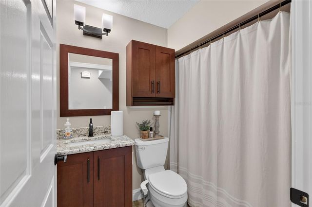16720 BEAUCLAIRE CT, Tavares, FL 32778