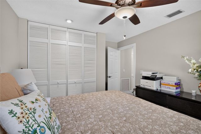 16720 BEAUCLAIRE CT, Tavares, FL 32778