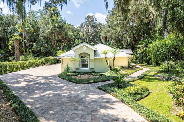 16720 BEAUCLAIRE CT, Tavares, FL 32778