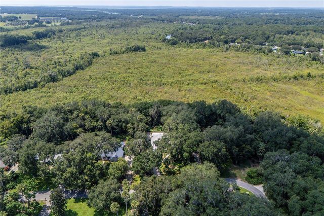 16720 BEAUCLAIRE CT, Tavares, FL 32778