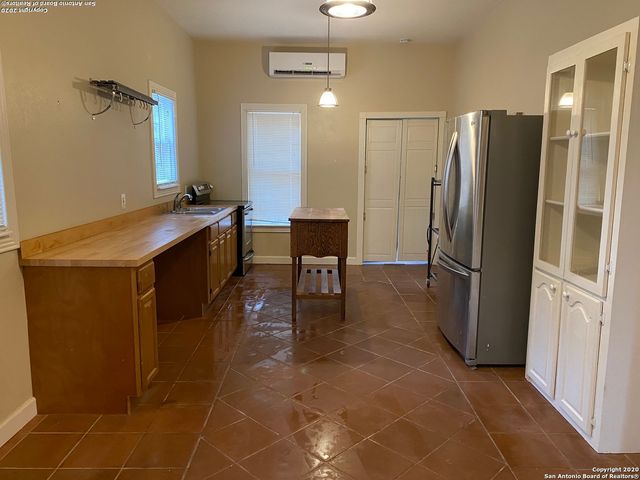 519 Fulton, San Antonio, TX 78212