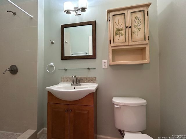 519 Fulton, San Antonio, TX 78212