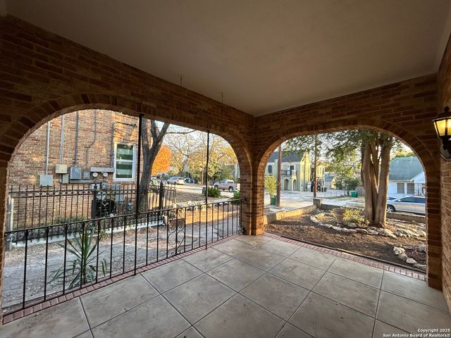 519 Fulton, San Antonio, TX 78212