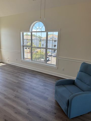 4765 Wild Iris Dr Apt 305, Myrtle Beach, SC 29577