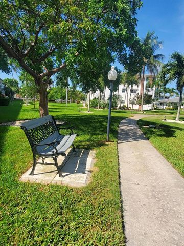 5203 NE 24th Terrace B108, Fort Lauderdale, FL 33308