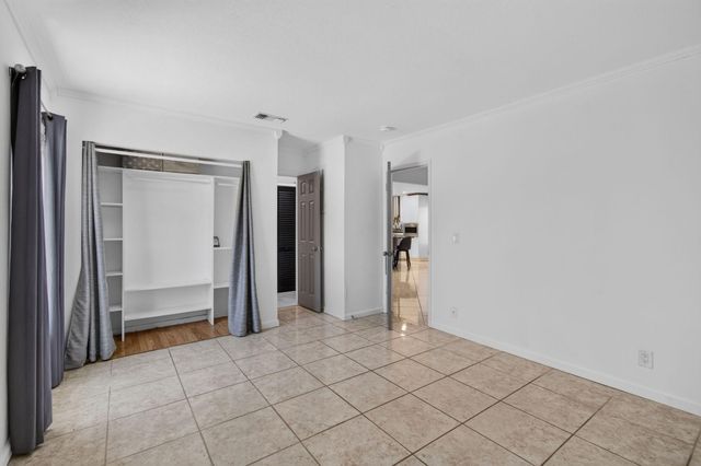 2388 Zeder Avenue, Delray Beach, FL 33444