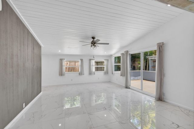 2388 Zeder Avenue, Delray Beach, FL 33444