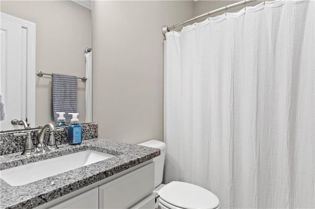 7501 Monty Drive, Kernersville, NC 27284