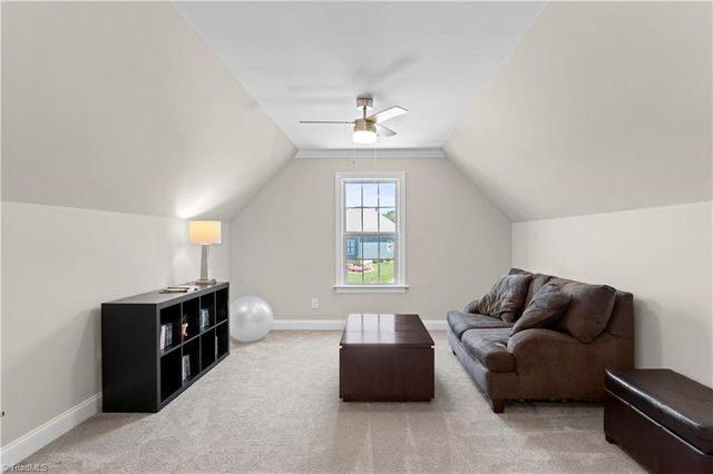 7501 Monty Drive, Kernersville, NC 27284