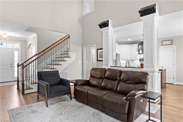7501 Monty Drive, Kernersville, NC 27284