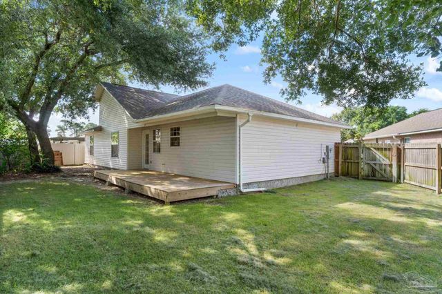 3532 Sotogrande Ct, Pensacola, FL 32504