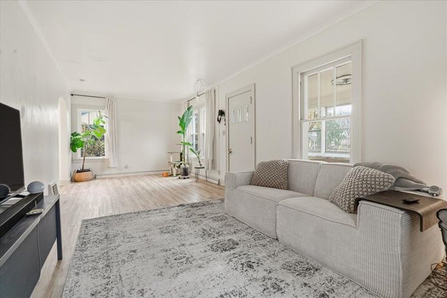 1904 W North Street, Kalamazoo, MI 49006