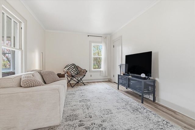 1904 W North Street, Kalamazoo, MI 49006