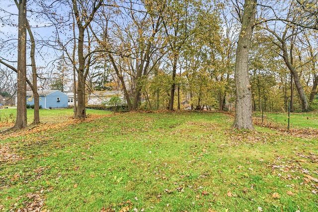 1904 W North Street, Kalamazoo, MI 49006