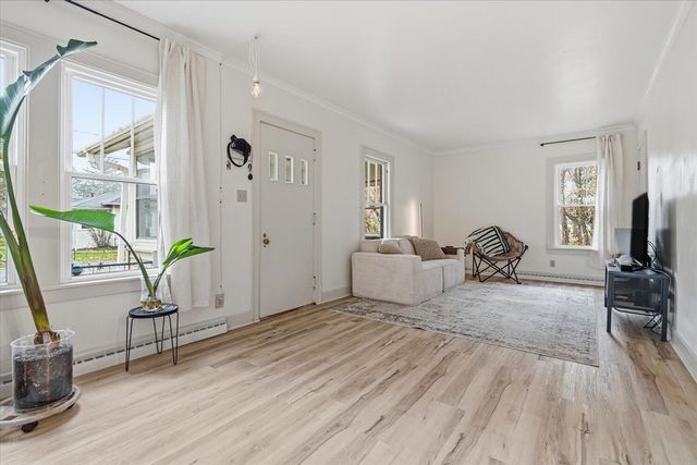 1904 W North Street, Kalamazoo, MI 49006