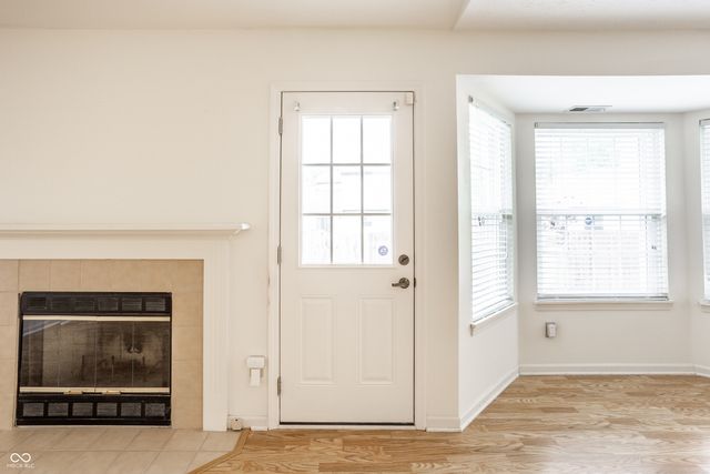 1911 E Maple Park Drive, Westfield, IN 46074