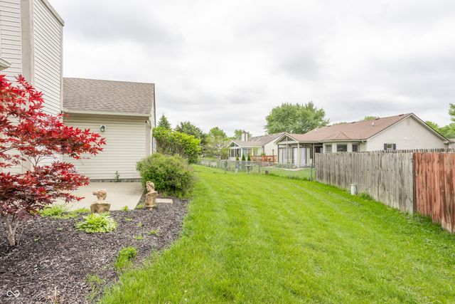 1911 E Maple Park Drive, Westfield, IN 46074