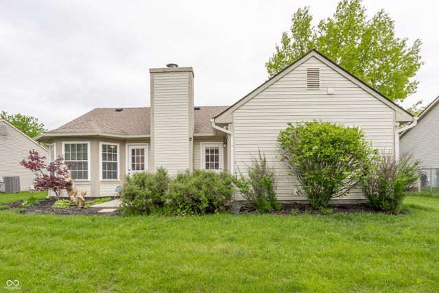 1911 E Maple Park Drive, Westfield, IN 46074