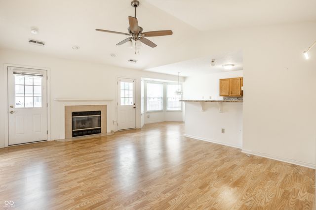 1911 E Maple Park Drive, Westfield, IN 46074