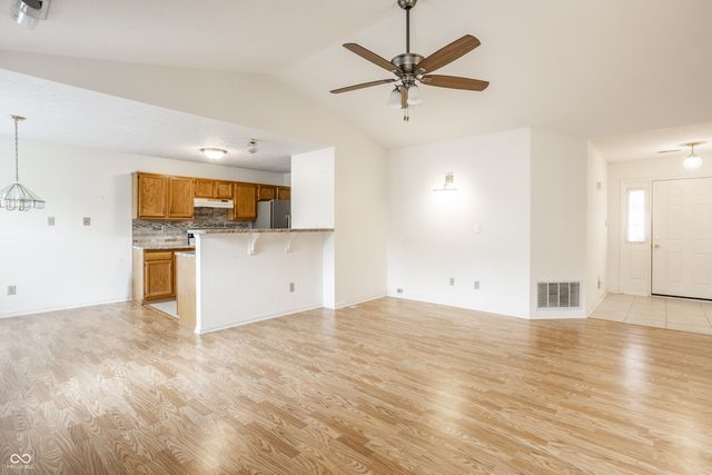 1911 E Maple Park Drive, Westfield, IN 46074