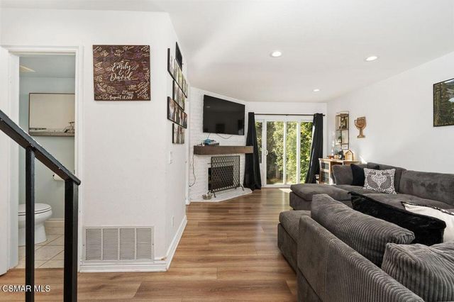 15165 Marquette Street C, Moorpark, CA 93021