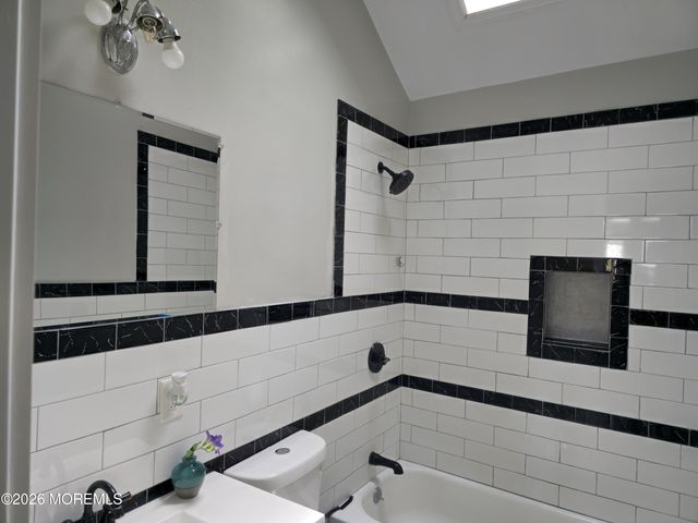 610 Chestnut Street, Lakehurst, NJ 08733