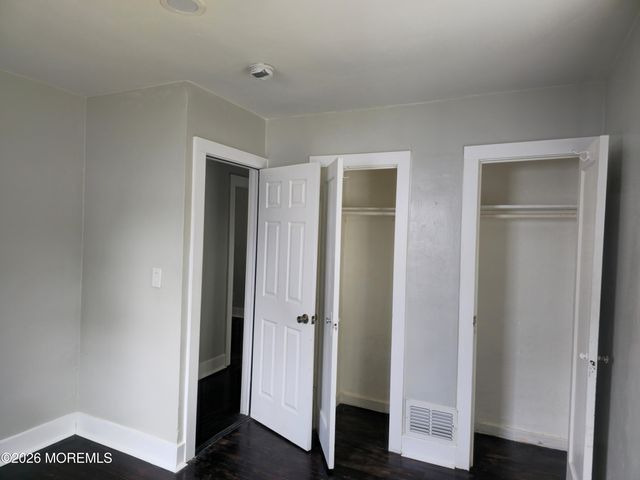 610 Chestnut Street, Lakehurst, NJ 08733