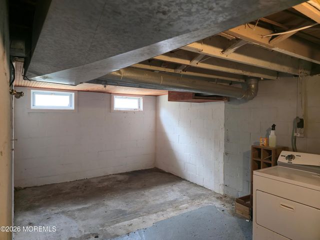 610 Chestnut Street, Lakehurst, NJ 08733