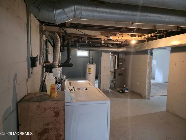 610 Chestnut Street, Lakehurst, NJ 08733