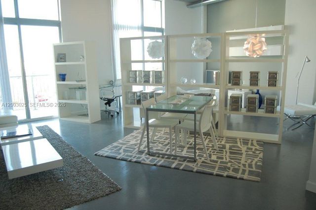 2100 Van Buren Street 412, Hollywood, FL 33020