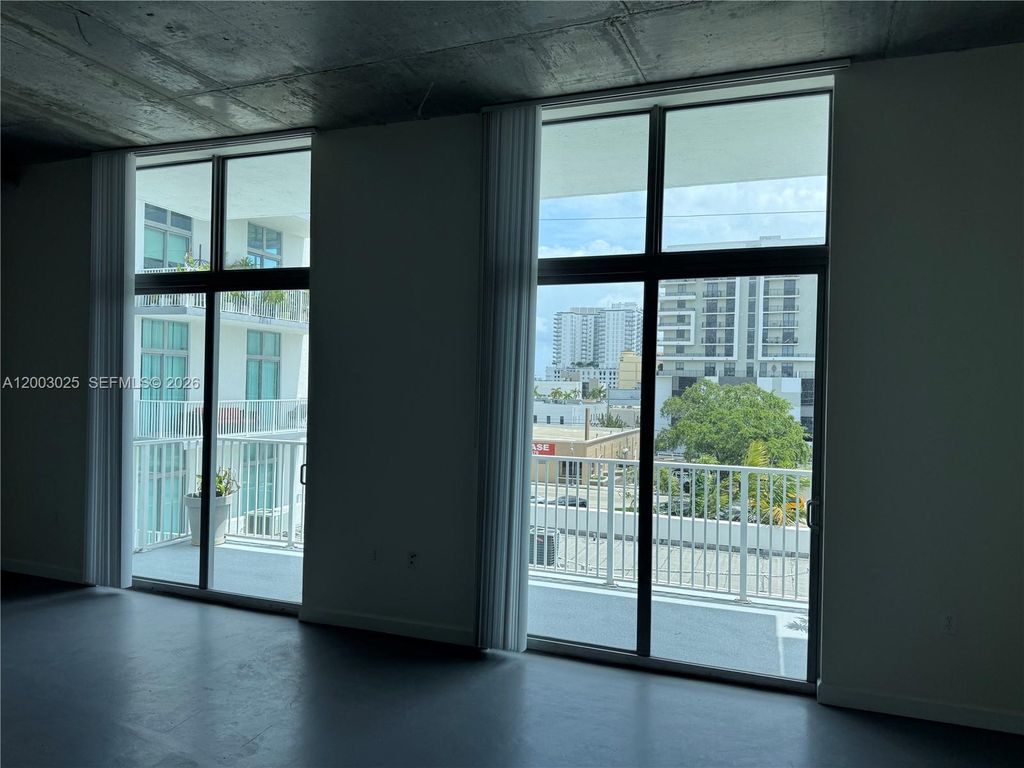 2100 Van Buren Street 412, Hollywood, FL 33020