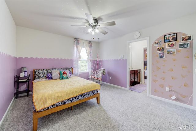 207 Barrington Ridge Lane, Wentzville, MO 63385