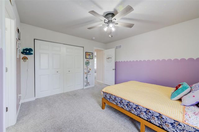 207 Barrington Ridge Lane, Wentzville, MO 63385