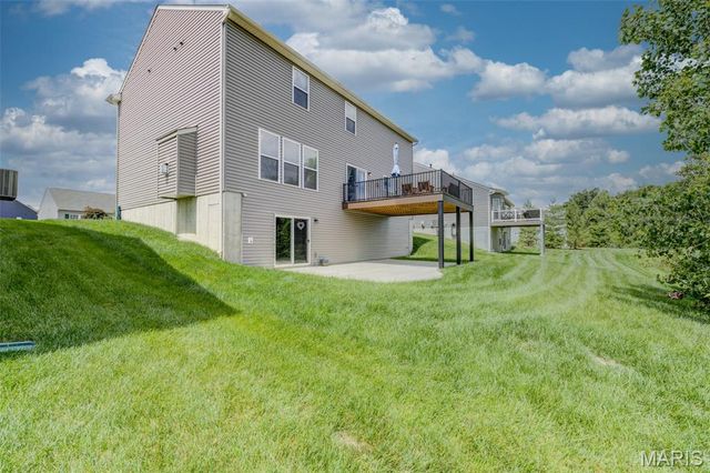 207 Barrington Ridge Lane, Wentzville, MO 63385