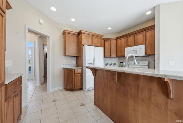 105 Cobblers Cove, Fort Wayne, IN 46825