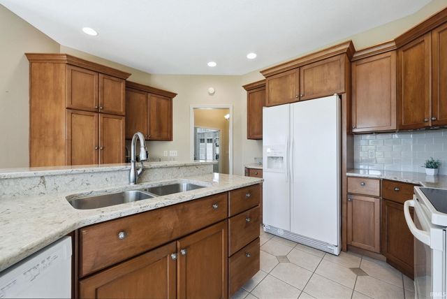 105 Cobblers Cove, Fort Wayne, IN 46825