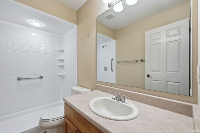 105 Cobblers Cove, Fort Wayne, IN 46825